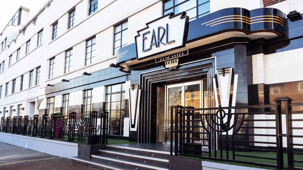 Exterior of the Art Deco Hotel The Earl of Doncaster.
